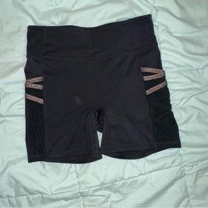 EUC Women’s Fabletics Bike Shorts Size Small